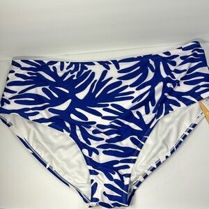 Printed bikini bottom size (24-26) and (17-18) available